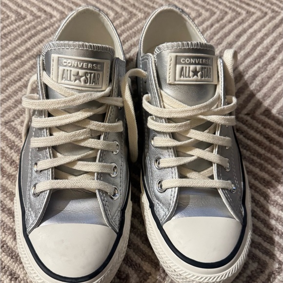 Women's Chuck Taylor All Star Dainty Lucky Metallic Sneakers - Picture 5 of 11